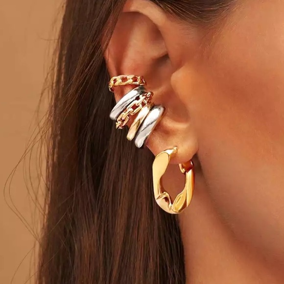 Michel Curb Chain Link Ear Cuffs! - Picture 2 of 7